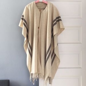 VINTAGE wool blanket cape/wrap with knit collar